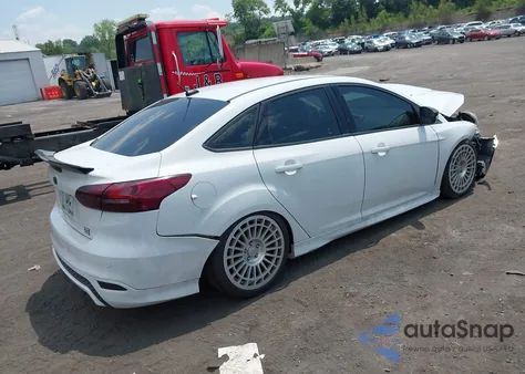 2016 Ford Focus Se z USA, uszkodzony, nr VIN 1FADP3F28GL223649